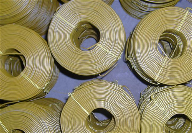 Plastic coated iron twisted wire ties, 21 gauge, 140mm cut length